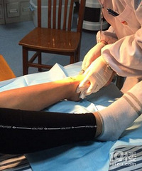 ��ҧ���ˣ����˳������˹� ҧ��8�����и�����ҧ�����ˣ�