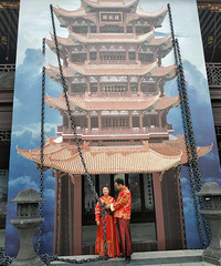 �����Ϲ�ȥ���ɽ���������������������һ��  �д����Ǻ����