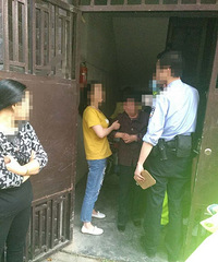 ͻ��������һϱ����ϸ�������Ų��� ���Ų�����һ���պۣ�