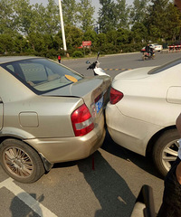 ����ײ�ϱ��� ����һ���������ֳ� ���ƨ�ɶ��ϡ�����