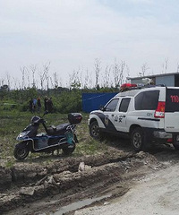 ��㤣�����ĳ��������ˮ���з���һ����ʬ �ֳ������𾯽���