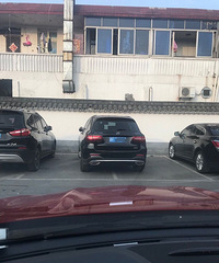 �󱼾��ǰ�����ͣ��ֱ��ռ����λ��