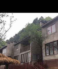 ���˵��������ס�����ķ��� ���ھ���400��