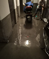 һ�´�����³���������� ��绰����ҵ��Ȼ˵������