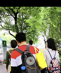 大家怎么看?客人嫌鳝丝肉这么少洋葱这么多 拒不付钱