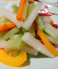 这家店的沸腾鱼鱼片超级嫩!蟹黄豆腐口感细腻味道巨好!