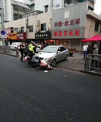 ���Ŷ��ۣ���ƿ�����б������ε� ɲ�����������