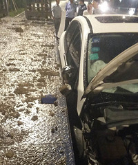 ľ�Ÿ�·һ�����ƶ�û�Ͼ�ײ�� Ŀ���ϰ渣��˹