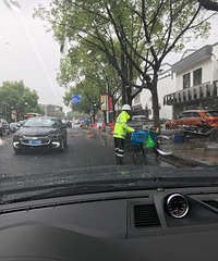 ��˧����