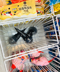 全家这款网红冰淇淋太火太难买!居然有人直接搬了一整箱!
