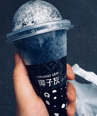 全家这款网红冰淇淋太火太难买!居然有人直接搬了一整箱!