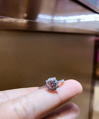 土味情话不如“铜臭味”实在!结婚三周年这戒指收的我开心