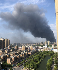 突发!敏实集团着火 整个嘉兴黑烟滚滚