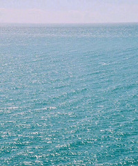 ����ǧ���Բ��ǣ�б������ˮ����