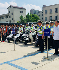 在嘉兴骑电瓶车的注意了!这两天 交警蜀黍免费给你送这个