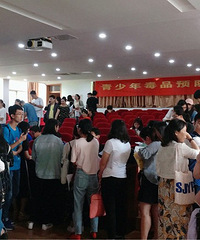 ��������ʦ��Ƹ����̫�� ��������Ů��ʦ��