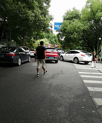 ����ȫ����ôͣ ��ƿ����ô����