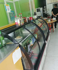 新万达旁餐饮美食小吃店急转