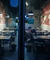 万达广场旁饭店转让