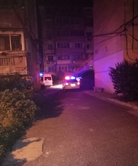 �����ҹ����һ��С���޳���Ҫ��¥ ���ѣ��ҳ��������������ˣ�