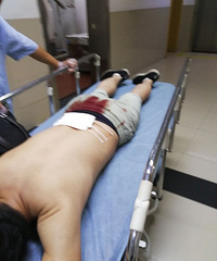 ͻ��������һ����ſ�ű�̧��ҽԺ �����е���