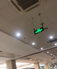 ����ĳҽԺ��������Ϊ�� ͣ��һСʱ �Ŷ�2Сʱ��