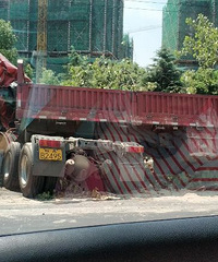 �󿨳���ͷ��ײ������˾����˯�����𡤡���