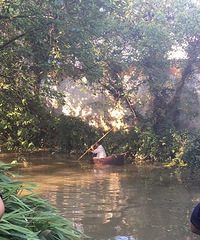 ͻ��������һ80������̫�����������δ�� �����Ϸ���һ˫Ь