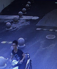 �ع⣡����С�￪��ƿ��ײ������