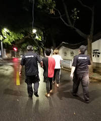 ������ҹ ��Ⱦ���к�˫�ֱ��� ���ֳ����ա����������