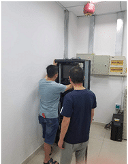 ����������