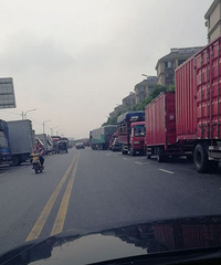 嘉兴最牛的道路停车场 就在这个小区旁边