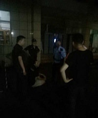 又双叒一次 嘉兴某小区物业现场抓了个撬车贼!