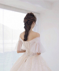 �Դ������Ĵ����˽���~���ϸо��Լ����С��Ů����ľ��