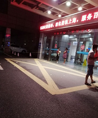 ���磡��ҹ44��Ů���Ը������