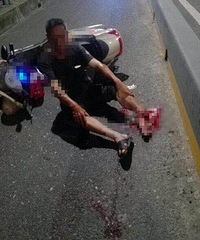 �������򿪵�ƿ��ײ�ϵ�ƿ�� ���׶�����