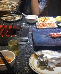曝光!我在嘉兴某知名烧烤店 吃出了一个香烟屁股..
