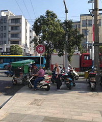 ͻ����է�ְ�Ƭ��һ�ҷ����Ż��� ���������˺ü���