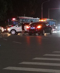 ����·��������Ҳ��ײ��?