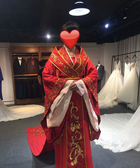 汉服初体验——穿上感觉自己像武则天 霸气侧漏 上朝即视感