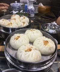 第一次吃到豆腐包子