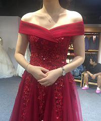 ������ѡ������ɫ���Ʒ� �ܹŵ����� �Һ�ϲ��