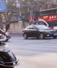 ������԰�����ǰһĻ ˢ������Ȧ��