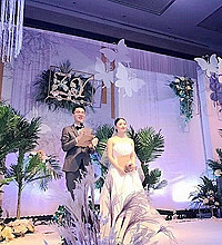 新郎自己主持婚礼 这波操作6