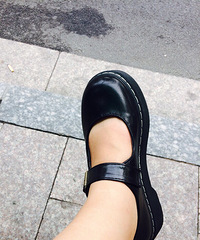 ��ɹ��Ь��92����ֽ ���²�����ҵ ����160 С��ų��ɰ�