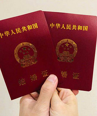赵丽颖“官宣”领证卡在双方生日时间点 也是很甜了