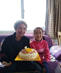 19楼祝老阿姨七十一周岁生日快乐
