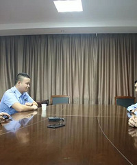 开车敷面膜的台州男司机找到了!曾花3万买护肤品:男人也爱美啊