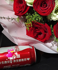 ������һ���ˣ�С�����æ�Ƽ��ҵ����� ������������