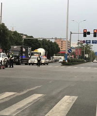 ���ѱ��� ���ֳ�������������ײ�� ���ų���